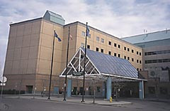 Inngangspartiet ved Grey Nuns Hospital der den palliative tredjelinjeenheten er plassert. Foto Per Engstrand