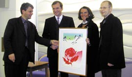 Helseminister Dagfinn H&oslash;ybr&aring;ten delte ut en annenpris til Guttorm Bratteb&oslash;, &Aring;se Brinchmann-Hansen og Torben Wisborg&hellip;