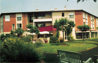 MAPAD, La C&eacute;pi&egrave;re viser en privat institusjon med kommunal st&oslash;tte for eldre demente med stort omsorgsbehov. Foto M&eacute;tropoles&hellip;