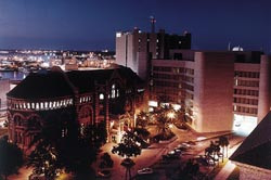 Olld Red&rdquo;, universitetets eldste bygning fra 1891 der tusenvis av medisinstudenter har f&aring;tt og fremdeles f&aring;r sin utdanning,&hellip;