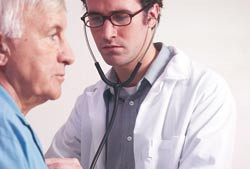 Legetjenestene overfor s&aring;rbare eldre b&oslash;r oppgraderes, mener Rehab-Nor. Foto Imagelibrary Gold