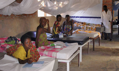 Sykesal med spente pasienter. Foto Cathrine Reimers