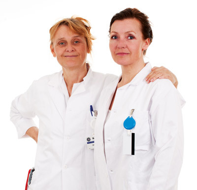 Anne D&oslash;rum (til venstre) og Merete Bj&oslash;rnslett. Foto Per Marius Didriksen, Oslo universitetssykehus, Radiumhospitalet