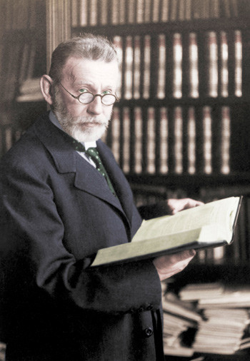 Figur 1  Paul Ehrlich (1854&thinsp;&ndash;&thinsp;1915) oppdaget salvarsan, en arsenikkholdig substans som ble brukt mot syfilis. Foto: akg&hellip;