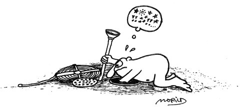 Fig. 4.  Forskeren satt halve natten og pr&oslash;vde &aring; f&aring; tak i den forbaskede musa som stadig forsvant nedi sluket.