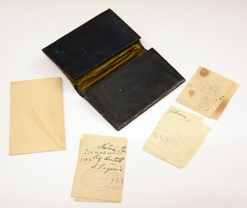 Figure 1 The wallet that was bequeathed to Telemark Museum in 1953. Ibsen used it as a folder for storing prescriptions&hellip;