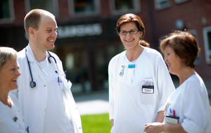 Forn&oslash;yde kolleger ved Helse Fonna. Foto: Haakon Nordvik/Helse Fonna