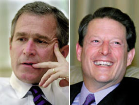 Presidentkandidatene George W. Bush (f. 1946) (t.v.) og Al Gore (f. 1948) m&aring; v&aelig;re forberedt p&aring; &oslash;kende offentlig interesse&hellip;