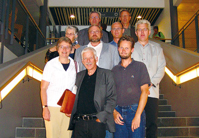 Det nyvalgte styret i LSA. I f&oslash;rste rekke: Barbro Kvaal, Jan E. Fuglesang og Henning M&oslash;rland (vara). Midtrekke Ragna Gr&uuml;ner &hellip;