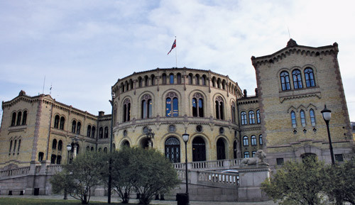Legeforeningen har v&aelig;rt p&aring; flere h&oslash;ringer i Stortinget. Foto Lise B. Johannessen