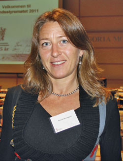 Pernille Bruusgaard vil heve kvaliteten p&aring; helsetjenesten til de eldste og sykeste pasientene. Foto Lise B. Johannessen