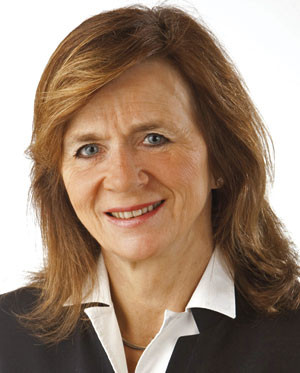 Torunn Janbu er glad for at befolkningen mener legene gj&oslash;r en god jobb. Foto Marc Cabot