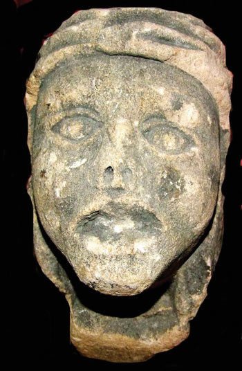 Figure 2:  Woman&rsquo;s head, called &laquo;the leper&raquo;. St. Mary&rsquo;s Church, Melton Mowbray, England. Photo: Tina Negus