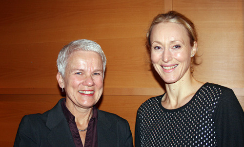 Guri Spilhaug (t.v.) og Hege Gjessing er str&aring;lende for&oslash;yd med at spesialiteten er en realitet. Foto Lise B. Johannessen