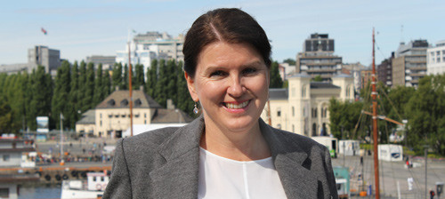 Kari Sollien lover &aring; st&aring; p&aring; for en god helsetjeneste. Foto Stein Runar &Oslash;stigaard