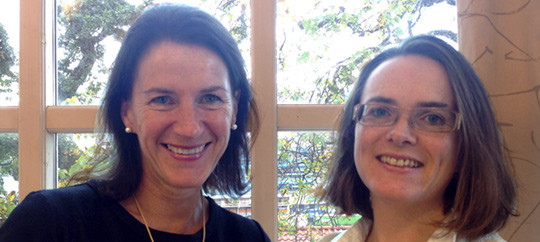 Reidun Sandvik (til h&oslash;yre) med sin hovedveileder Bettina S. Huseb&oslash;. Foto: Elisabeth Flo