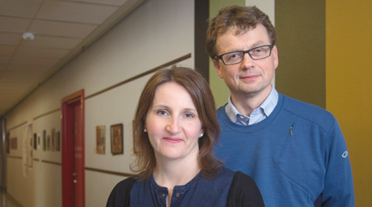 Karianne Fjeld og Anders Molven. Foto: Anne Sidsel Herdlev&aelig;r, Universitetet i Bergen
