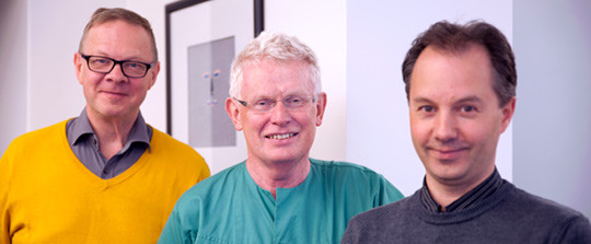 Fra venstre: Stig Harthug, Eirik S&oslash;fteland, Arvid Haugen. Foto: Aleksander Valestrand, Kommunikasjonsavdelingen, Helse Bergen