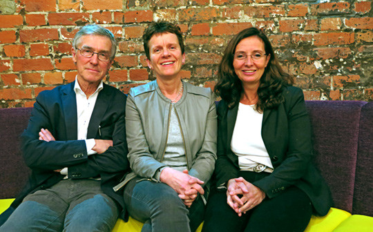 Sven Erik Gisvold, Marte Walstad og Gunn Karin Gjul er skj&oslash;nt enige om at prioritering er vanskelig. Foto Lisbet T. Kongsvik