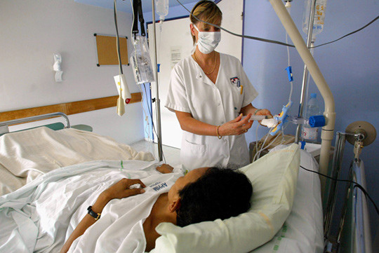 &Oslash;KER FAREN: Antibiotikaresistens gir &oslash;kt fare ved kirurgiske inngrep og drastiske forskjeller i d&oslash;delighet ved sykdom&hellip;