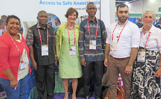 NYVALGT PRESIDENT: I Hong Kong etter valget &ndash; med kolleger fra fem verdensdeler. Foto: Privat