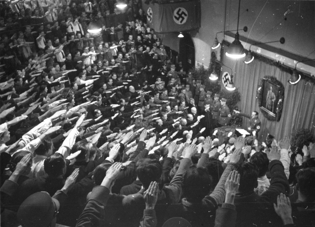 Eduard Pernkopfs &aring;pningsforelesning som ny dekan ved det medisinske fakultet i Wien, 26. april 1938. Foto: &Ouml;sterreichische&hellip;