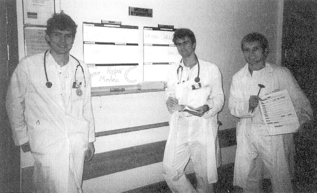 Disse tre studentene fra C-partiet ble tatt p&aring; fersk gjerning idet de alle befant seg inne p&aring; mottaket. Dette er strengt&hellip;