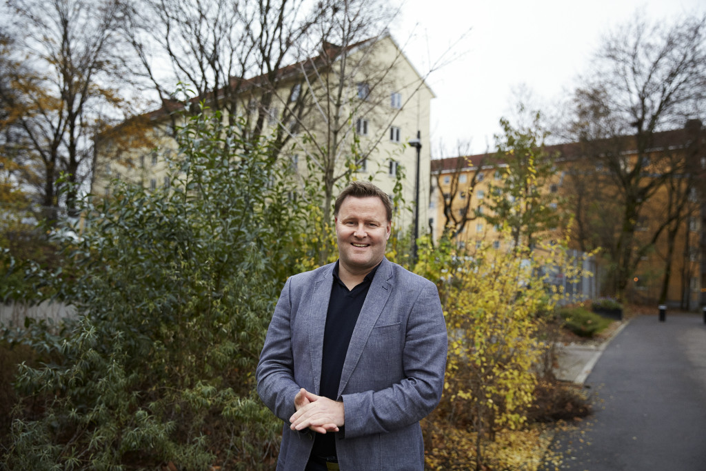 Espen Rostrup Nakstad sier han er stolt over den norske befolkningens innsats under koronapandemien - og b&aring;de tror og h&aring;per&hellip;