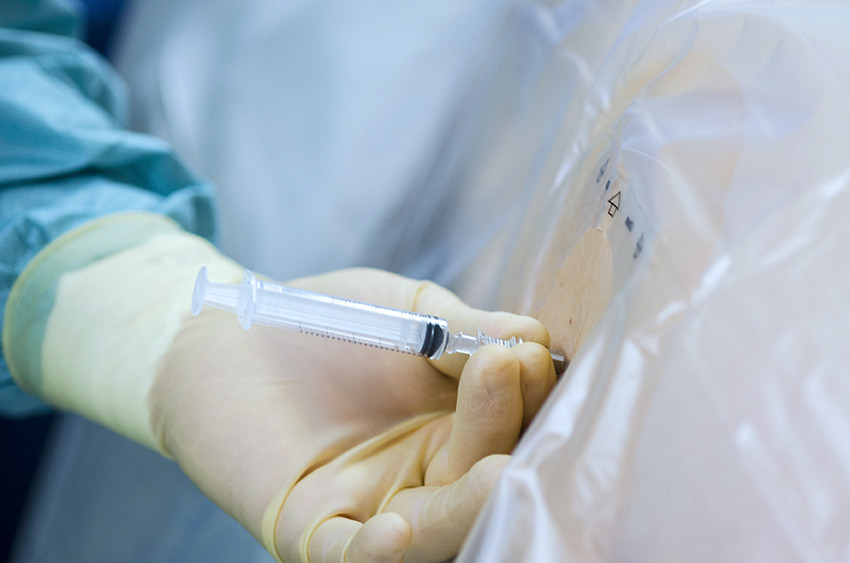 Spinal anestesi. Foto: Science Photo Library / NTB