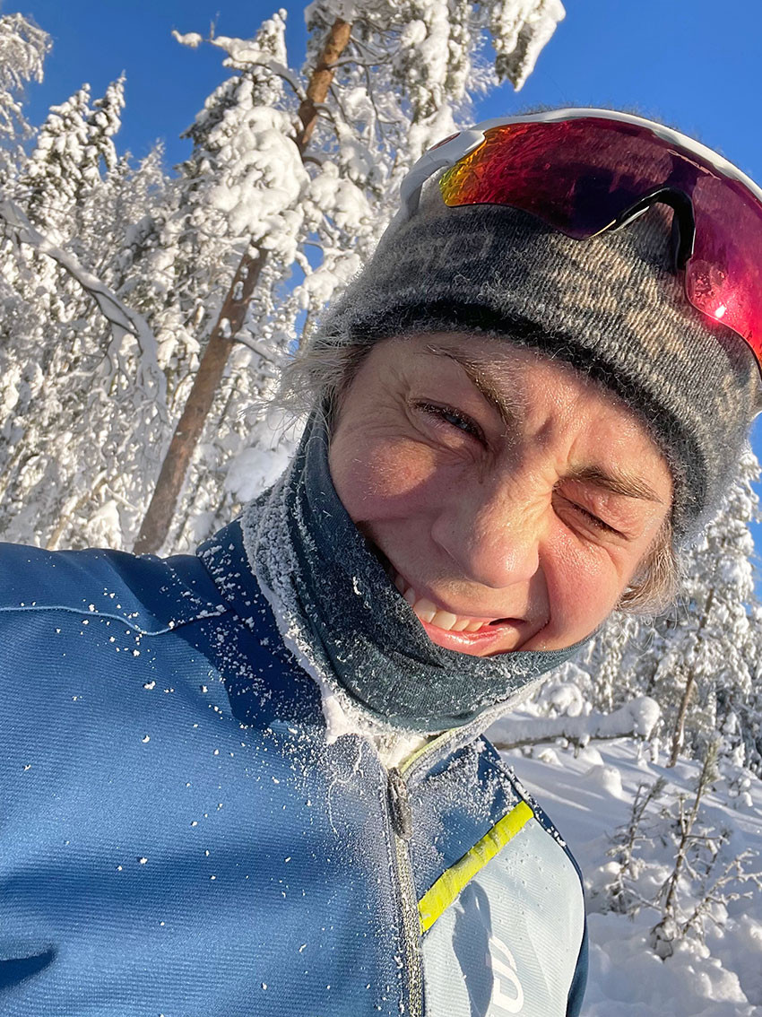 UT P&Aring; TUR ALDRI SUR: Selv en fastlegevikar f&aring;r sneket inn tid til en skitur i ny og ne. Foto: Privat