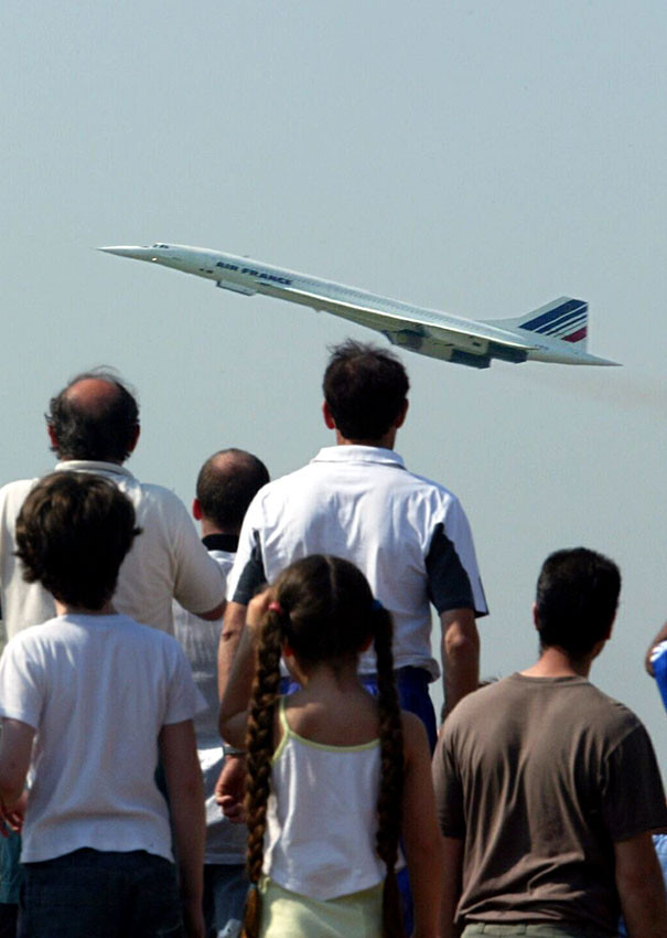 Plane spotters watch Concorde take off for the last time from Charles de Gaulle Airport, Paris on 30&nbsp;May 2003. Illustrative&hellip;