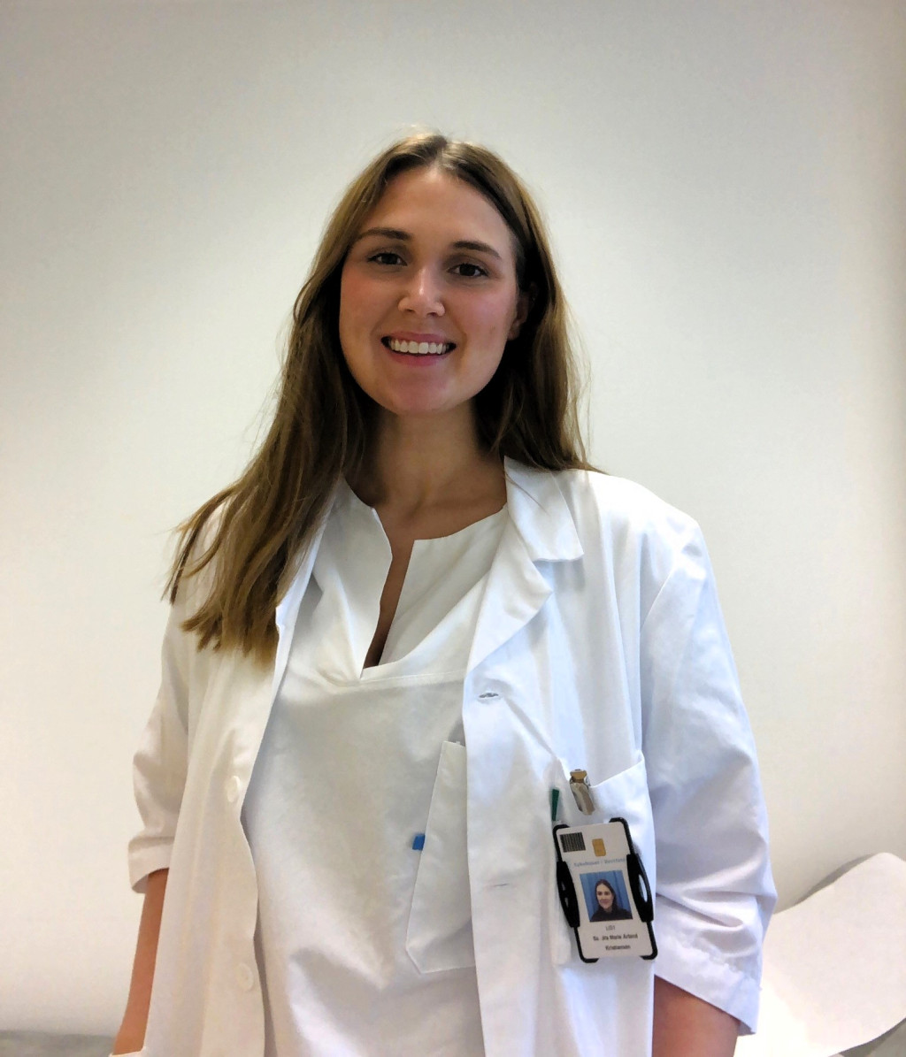 ENGASJERT: I dag jobber Sandra Marie Kristiansen som ALIS og fastlegevikar. I fremtiden er hun ikke fremmed for &aring; jobbe med&hellip;